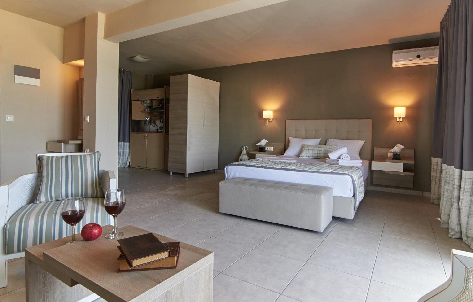 Hotel Sarti Beach Pokoj fotografie
