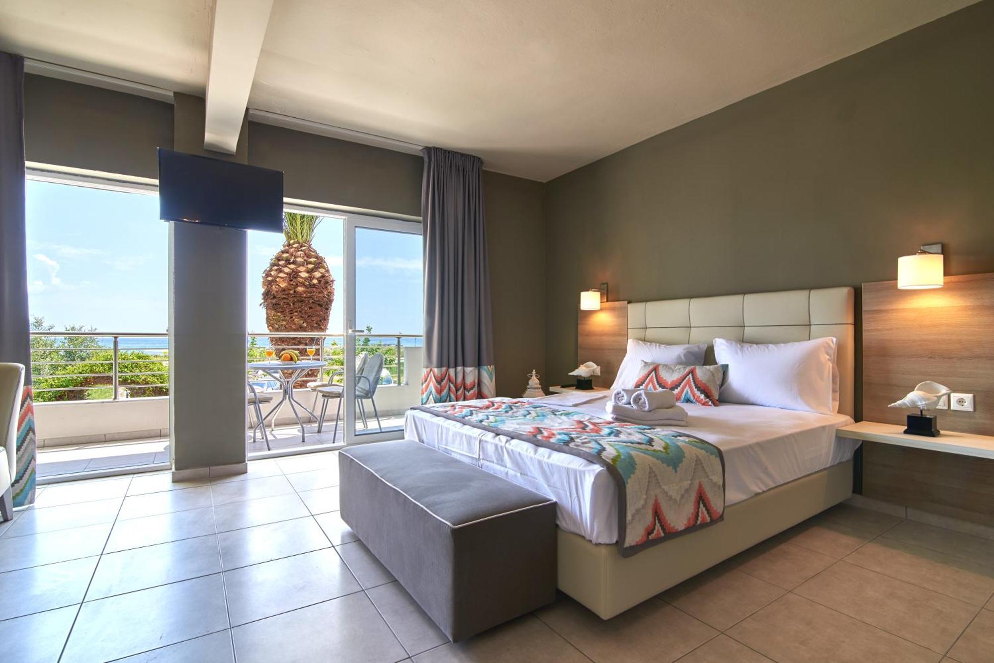 Hotel Sarti Beach Pokoj fotografie